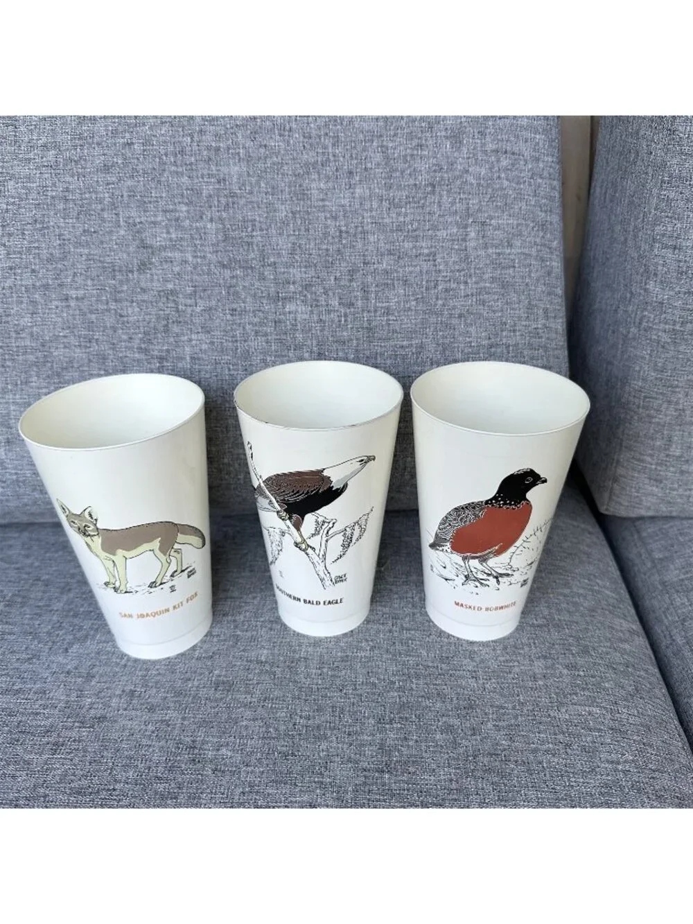 VINTAGE 1970S SLURPEE CUPS LOT OF 3 - ENDANGERED ANIMALS CHUCK RIPPER